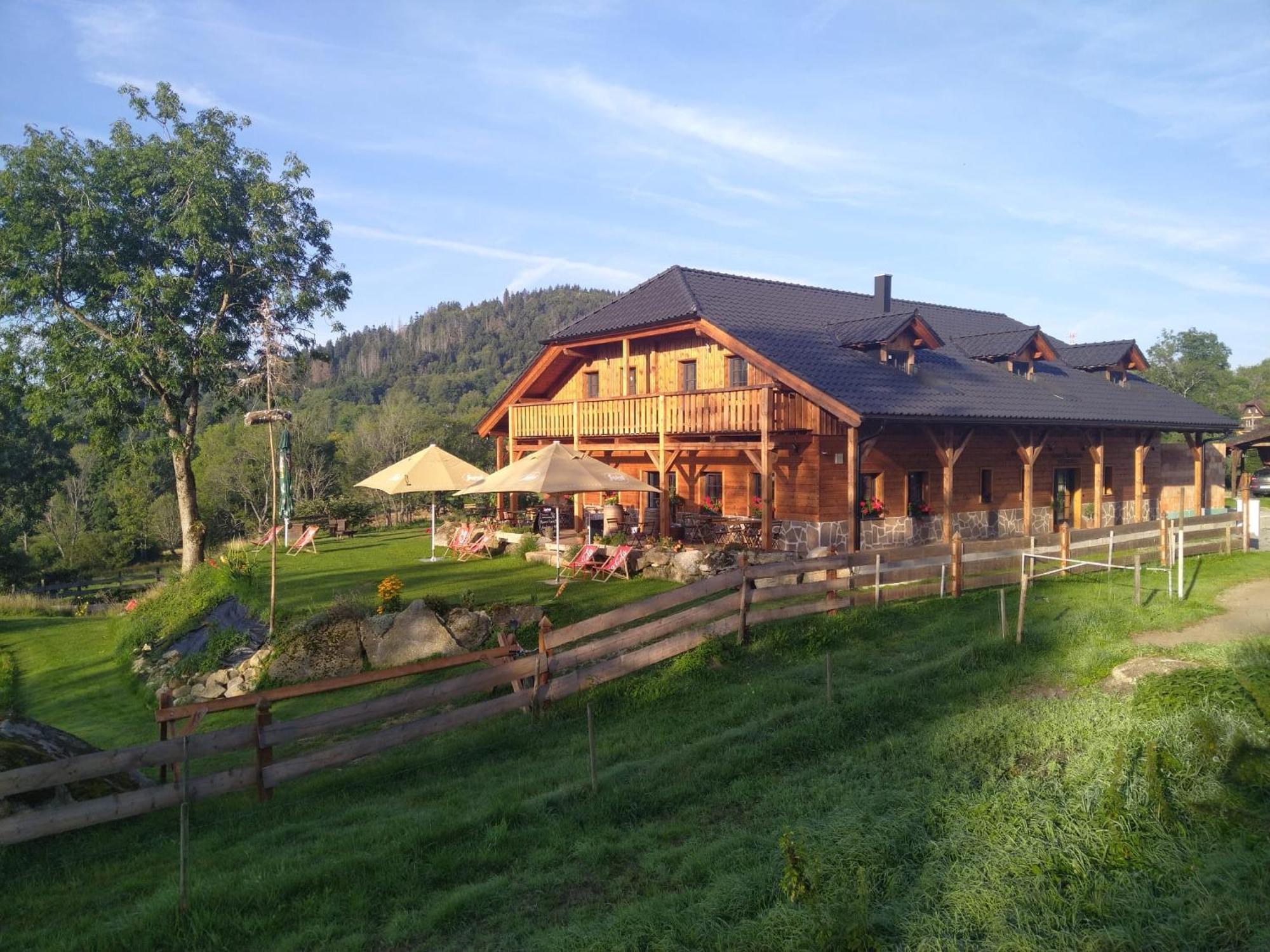 Penzion Farma Žleby Ceske Zleby Esterno foto