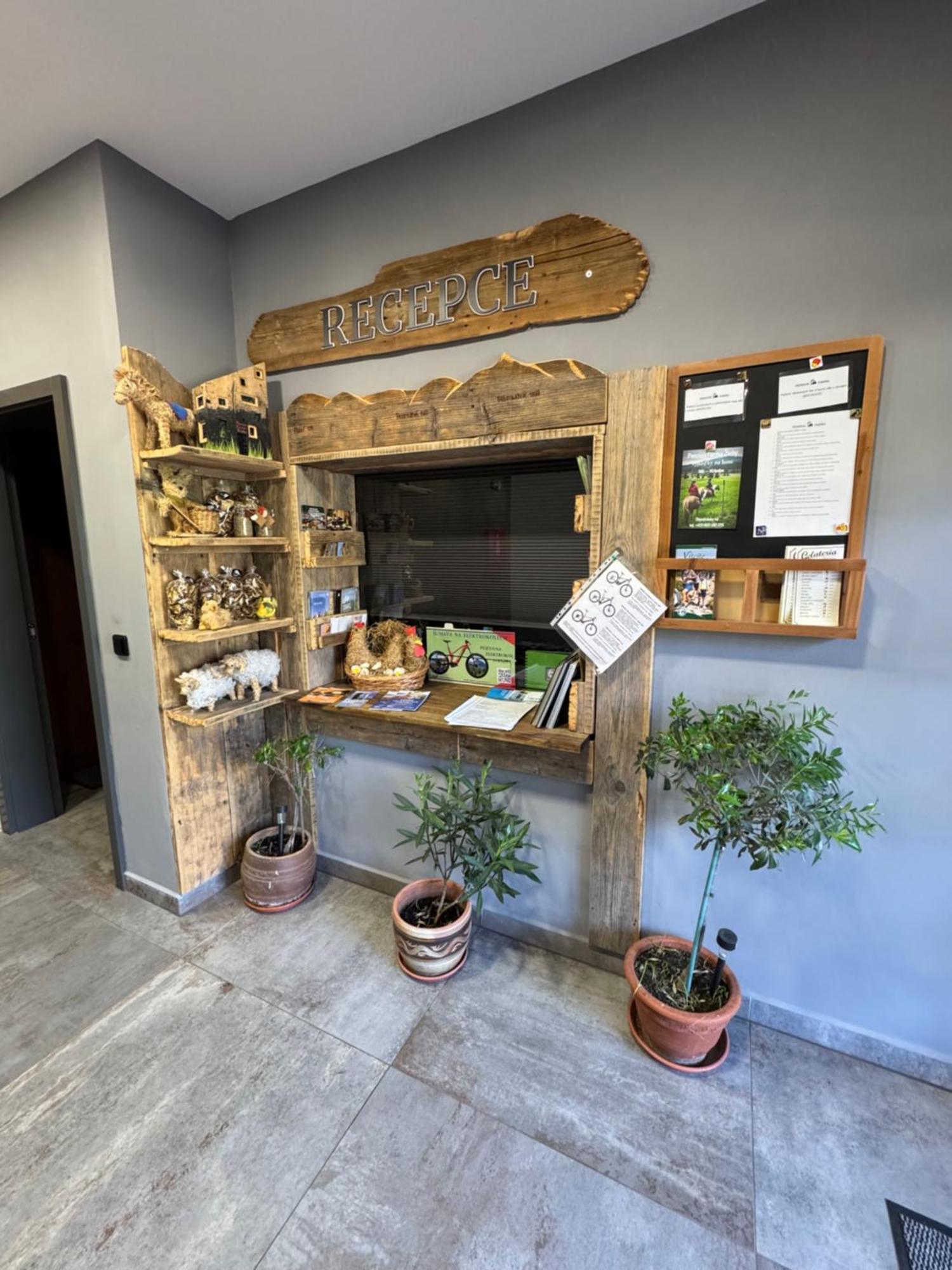 Penzion Farma Žleby Ceske Zleby Esterno foto